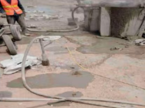 美兰水泥混凝土路面板底注浆技术 路面脱空注浆整治方案